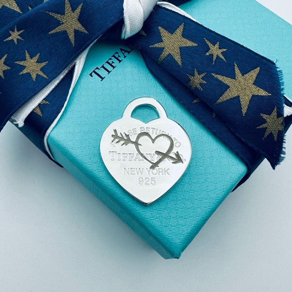 NEW Tiffany & Co. Return To Large Heart Etched Heart Cupid Tag Charm w Packaging